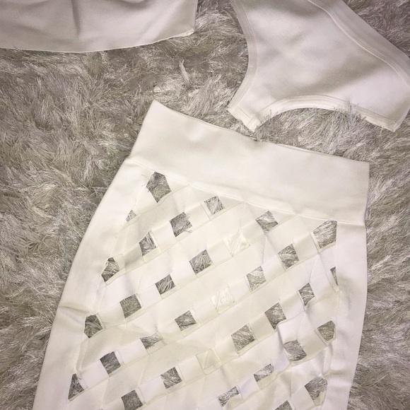 STORE CLOSING‼️ 3 piece caged Bandage Dress Med - Picture 6 of 7